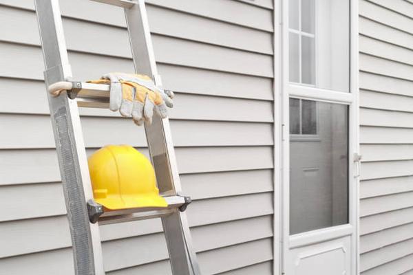 Revitalize Your Home's Exterior: Trusted Siding Contractors in Tukwila